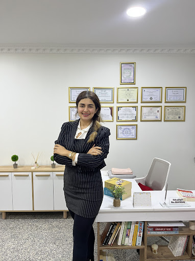 Pelin Aslan Öztürk logo